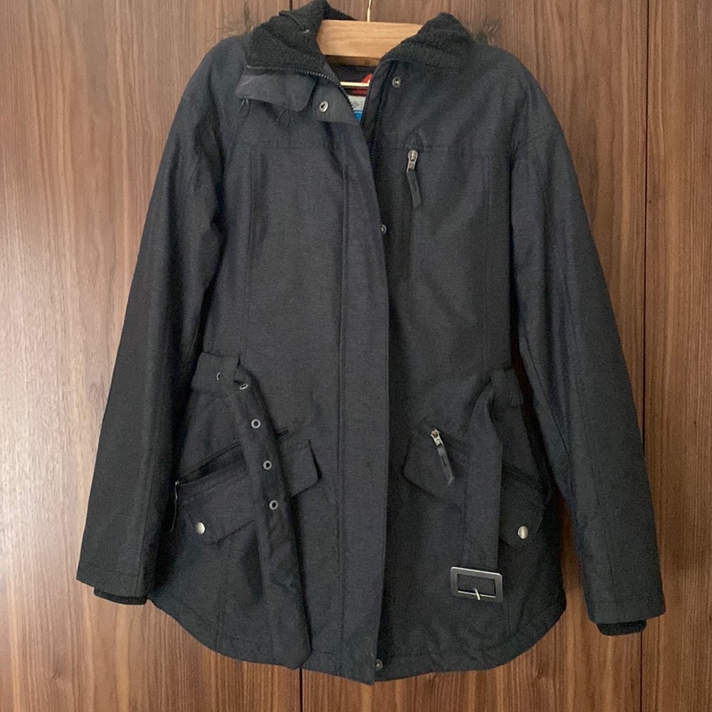 Columbia Omniheat Hooded Jacket w/ belt - Size M